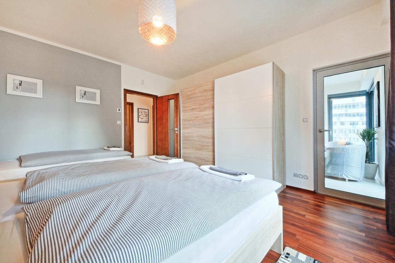 Ol Apartments Praga Zewnętrze zdjęcie