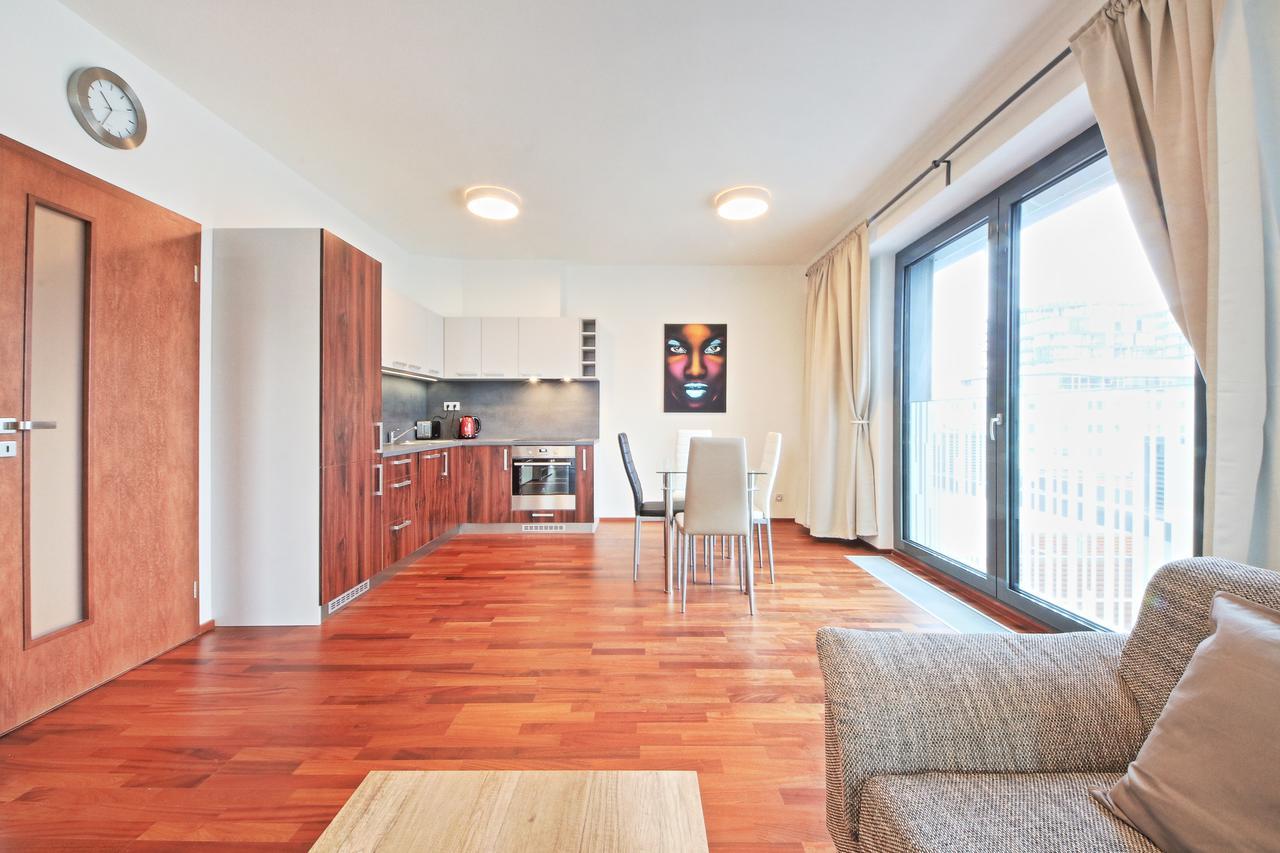 Ol Apartments Praga Zewnętrze zdjęcie